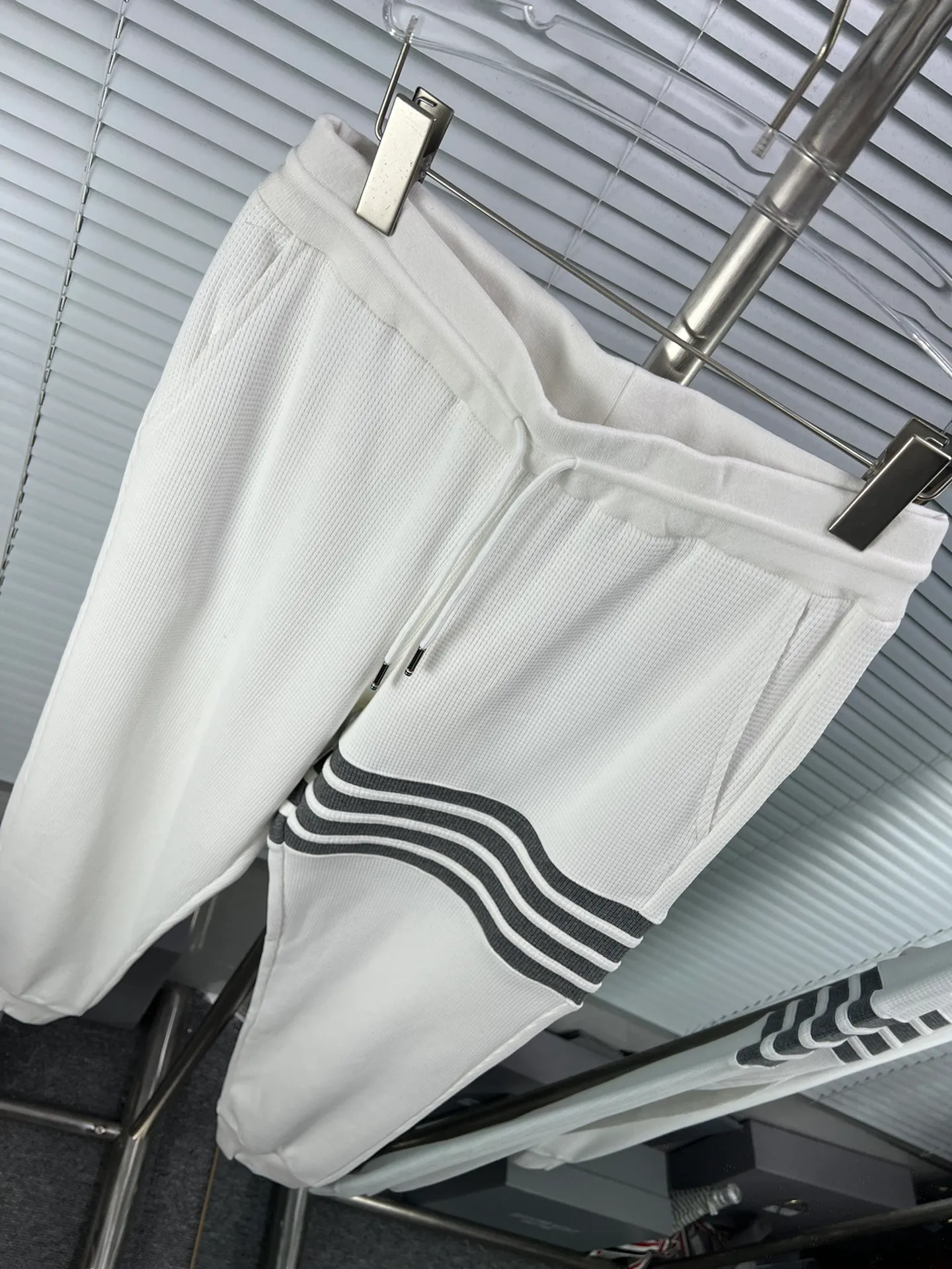 Thom Browne 420g ，4 ， 、 ， ！ 、 、 ， ！ Size：0-4 Colour：White Navy Blue Light Gray